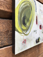 Charger l'image dans la galerie, À circuits fermés - 16" x 16"